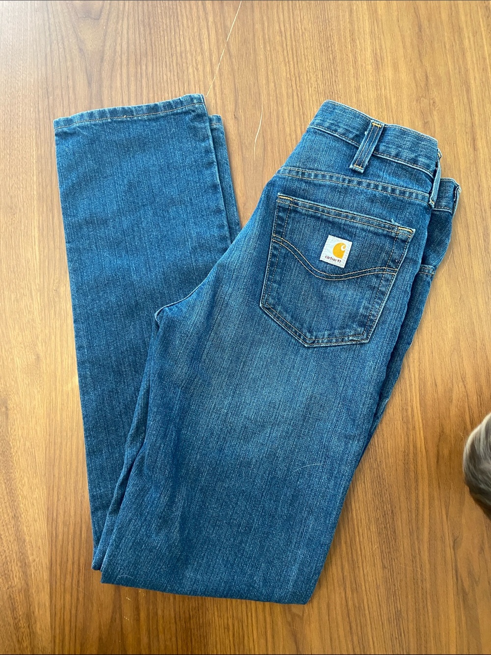 Mens Carhartt Blue Denim Jeans with 4 deep pockets size 32x36 Traditional Fit